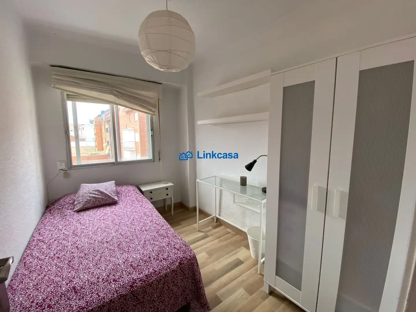 Bedroom of Flat for sale in Madrid  with Air Conditioner, Heating and Terrace