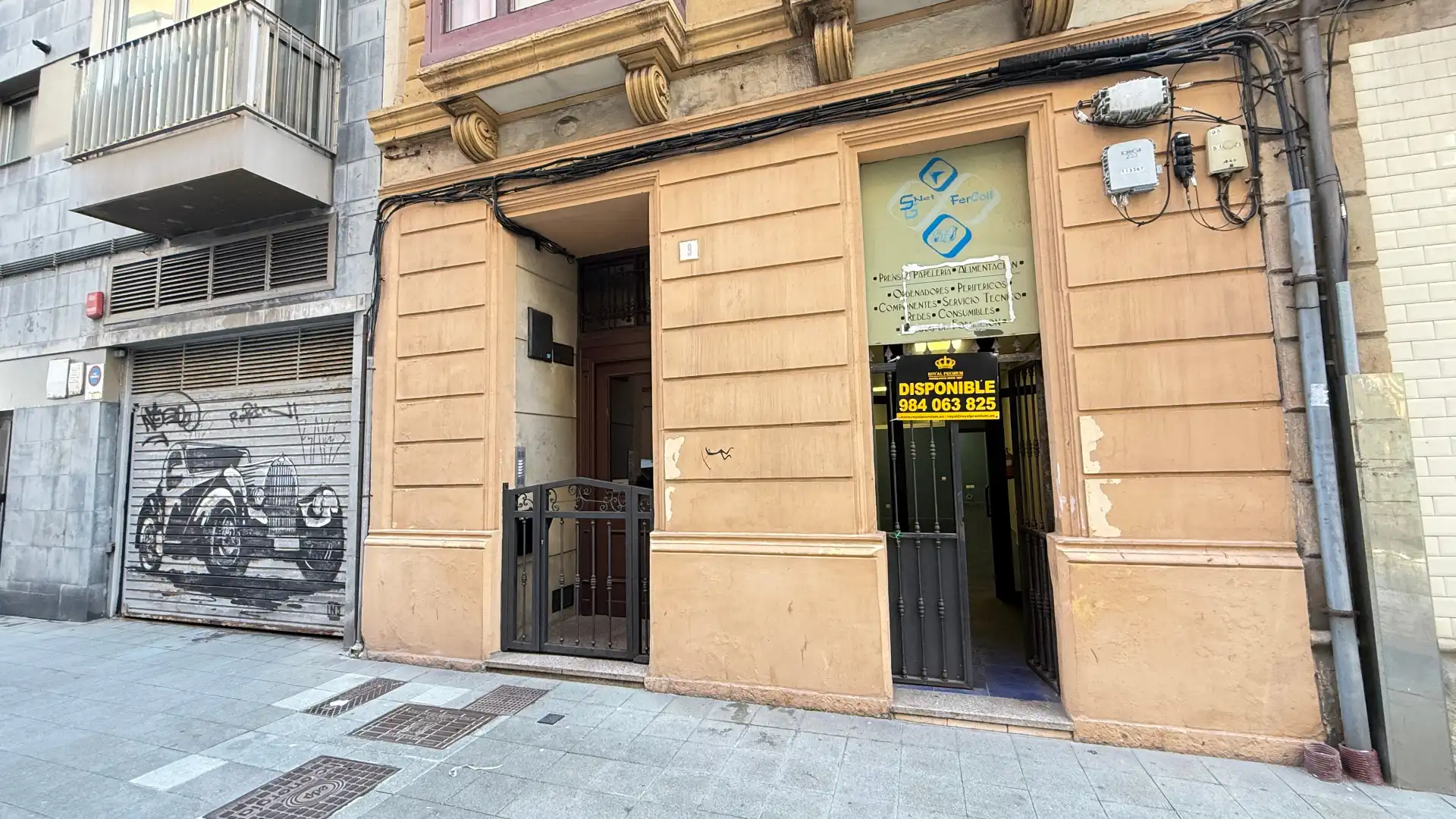 Local commercial à vendre à Calle Jacobo Olañeta