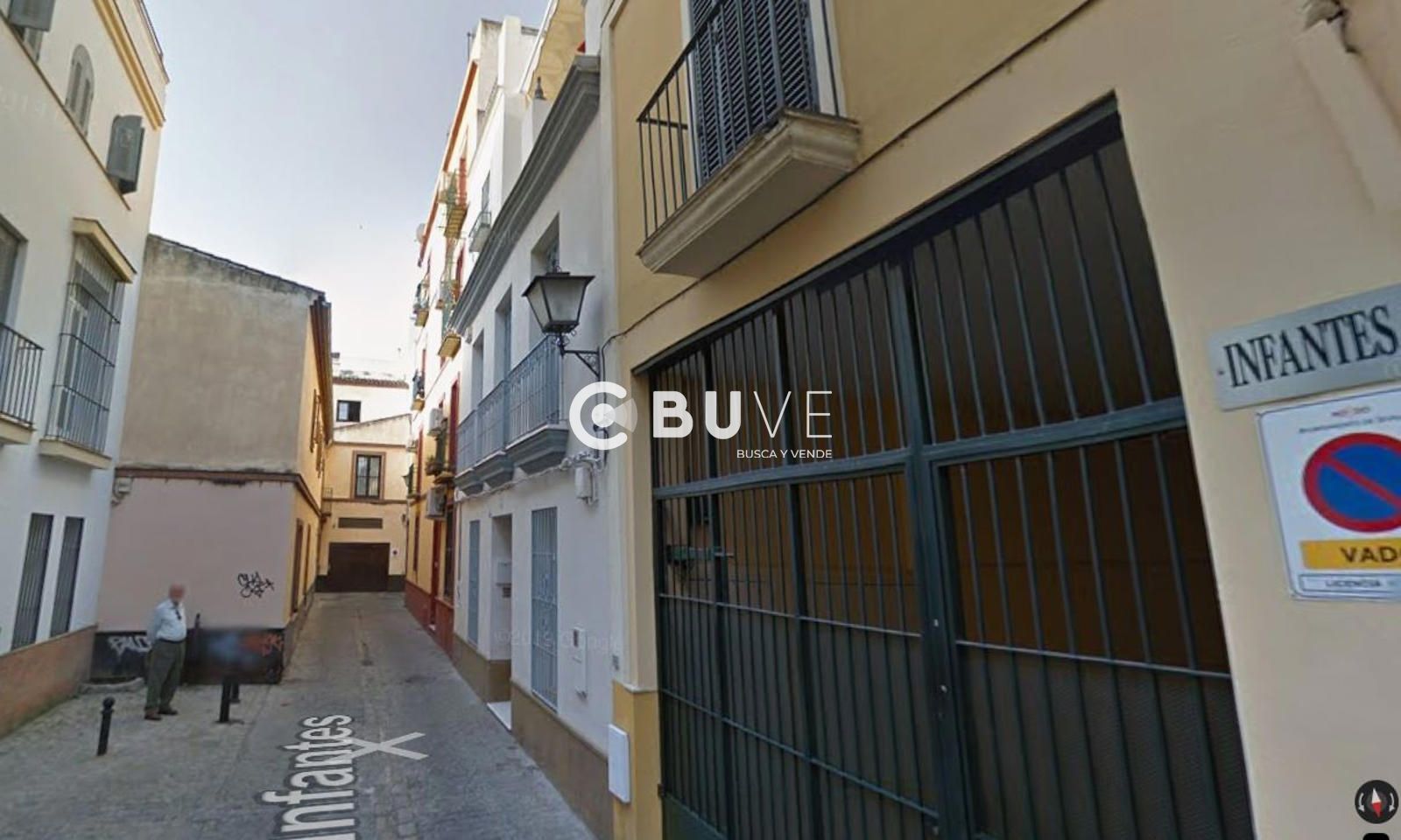 Flat for sale in Infantes, Feria, Casco Antiguo