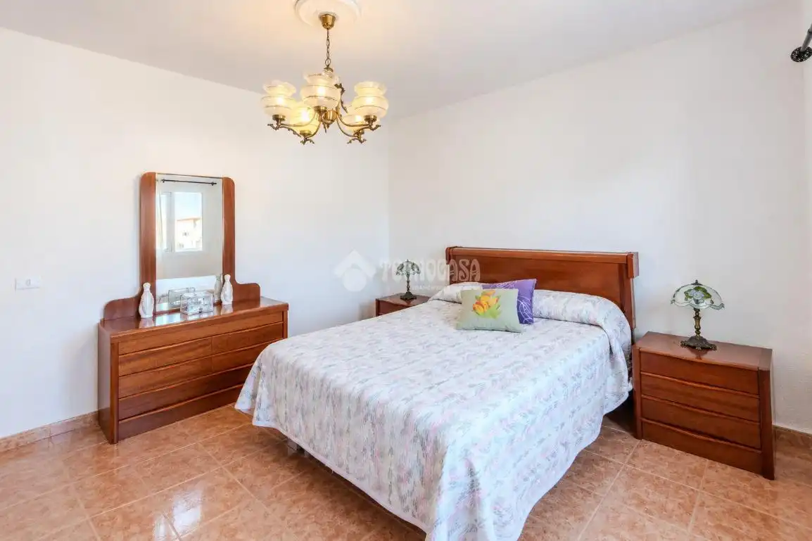 Casa aparellada amb terrassa en venda a La Aldea de San Nicolás, imagen 4