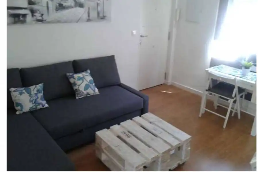 Sala de estar de Piso de alquiler en Almería con Aire acondicionado y Amueblado