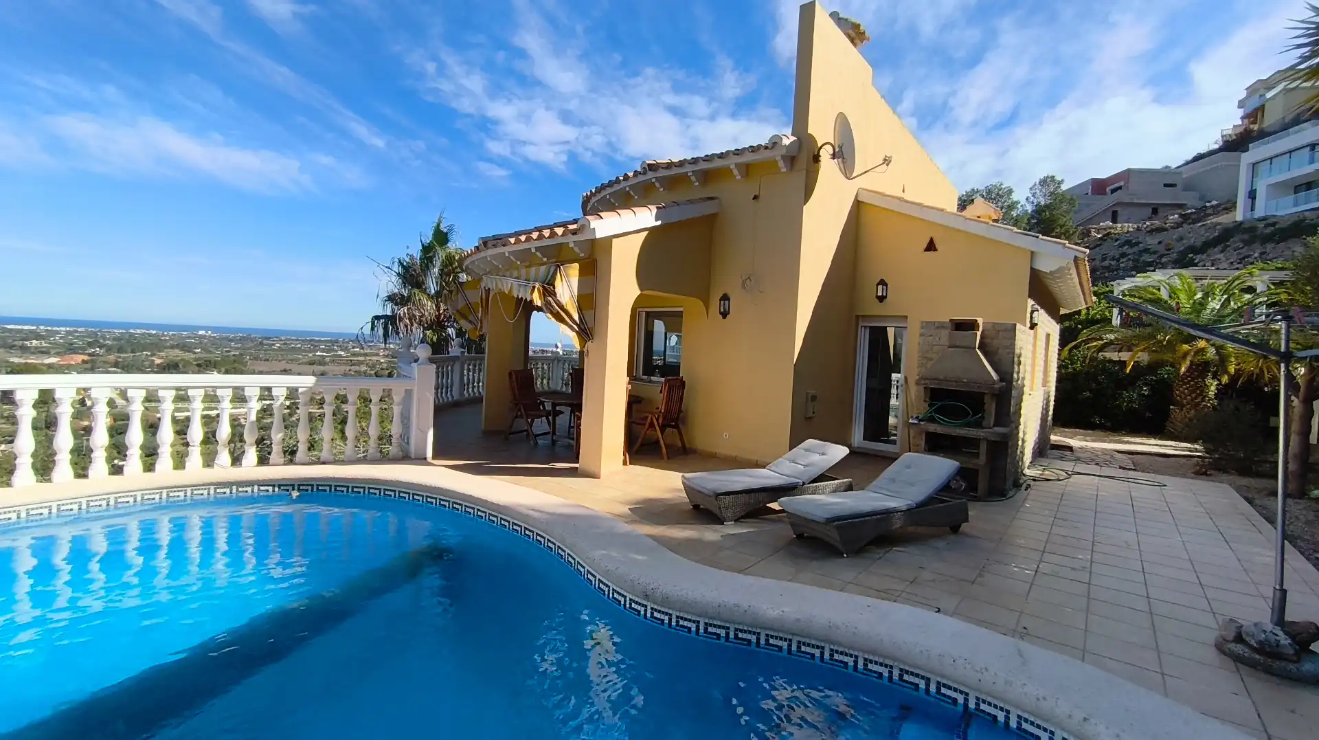 Xalet amb piscina en venda a CV-735