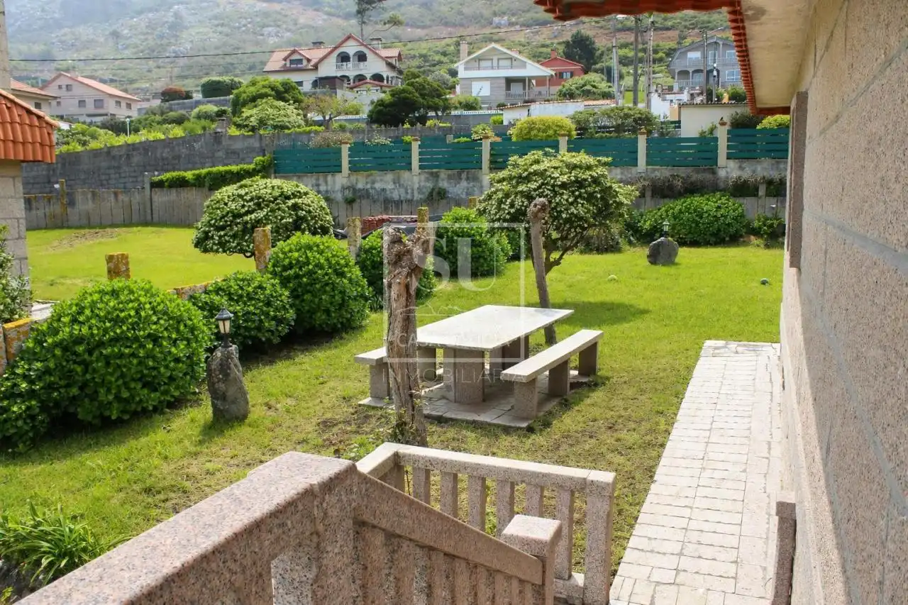 Terrasse von Haus oder Chalet zum Verkauf in Oia mit Heizung, Privatgarten und Terrasse