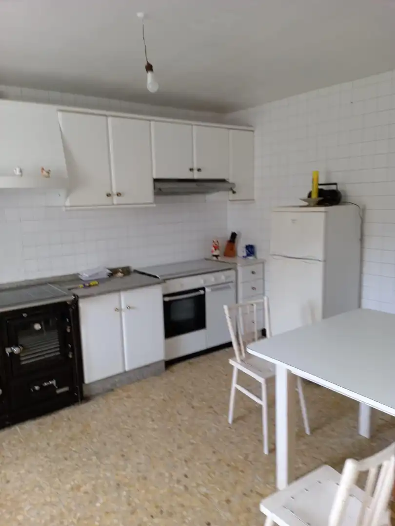 Küche von Haus oder Chalet zum Verkauf in Malpica de Bergantiños mit Möbliert, Ofen und Mikrowelle