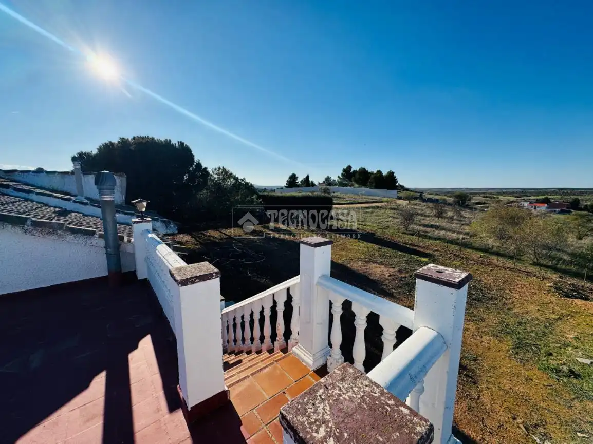 Casa o xalet en venda en Mora amb Calefacció, Jardí privat i Piscina
