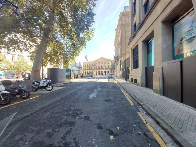 Trastero en Alquiler en de sarasate en 1º Ensanche