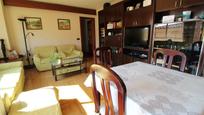 Living room of Flat for sale in Cerdanyola del Vallès  with Air Conditioner and Balcony