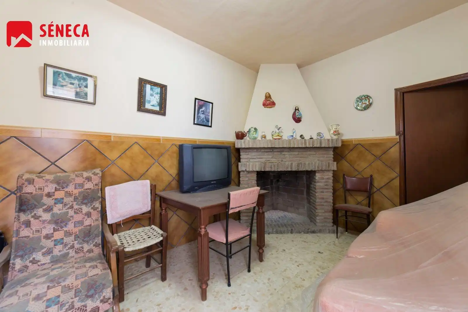 Wohnung zum Verkauf in MUSEO DEL PRADO, Fuente Palmera