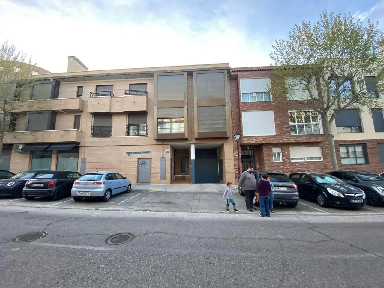 Außenansicht von Wohnungen zur Miete in Villanueva de la Cañada mit Heizung