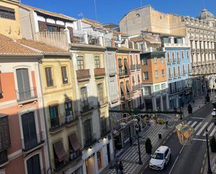 Exterior view of Flat to rent in  Granada Capital  with Balcony