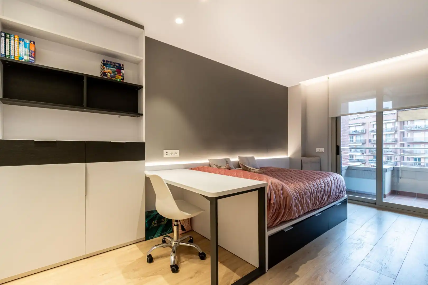 Habitación de Piso en venta en Manresa con Calefacción, Parquet y Terraza