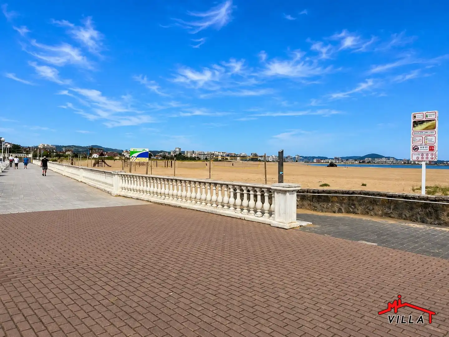 Terraza de Piso en venta en Laredo
