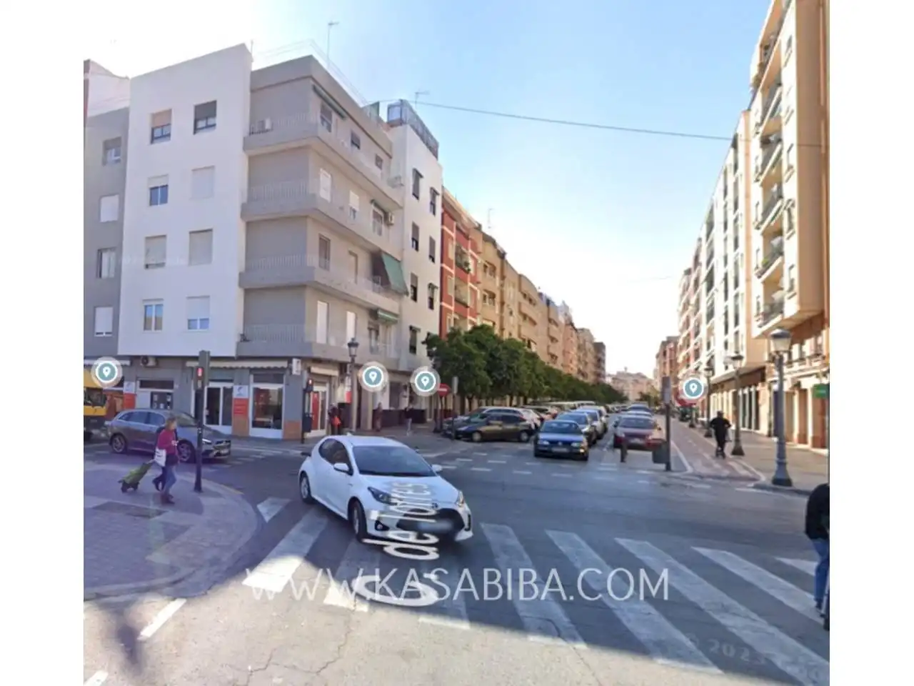 Außenansicht von Garage zum Verkauf in Valencia