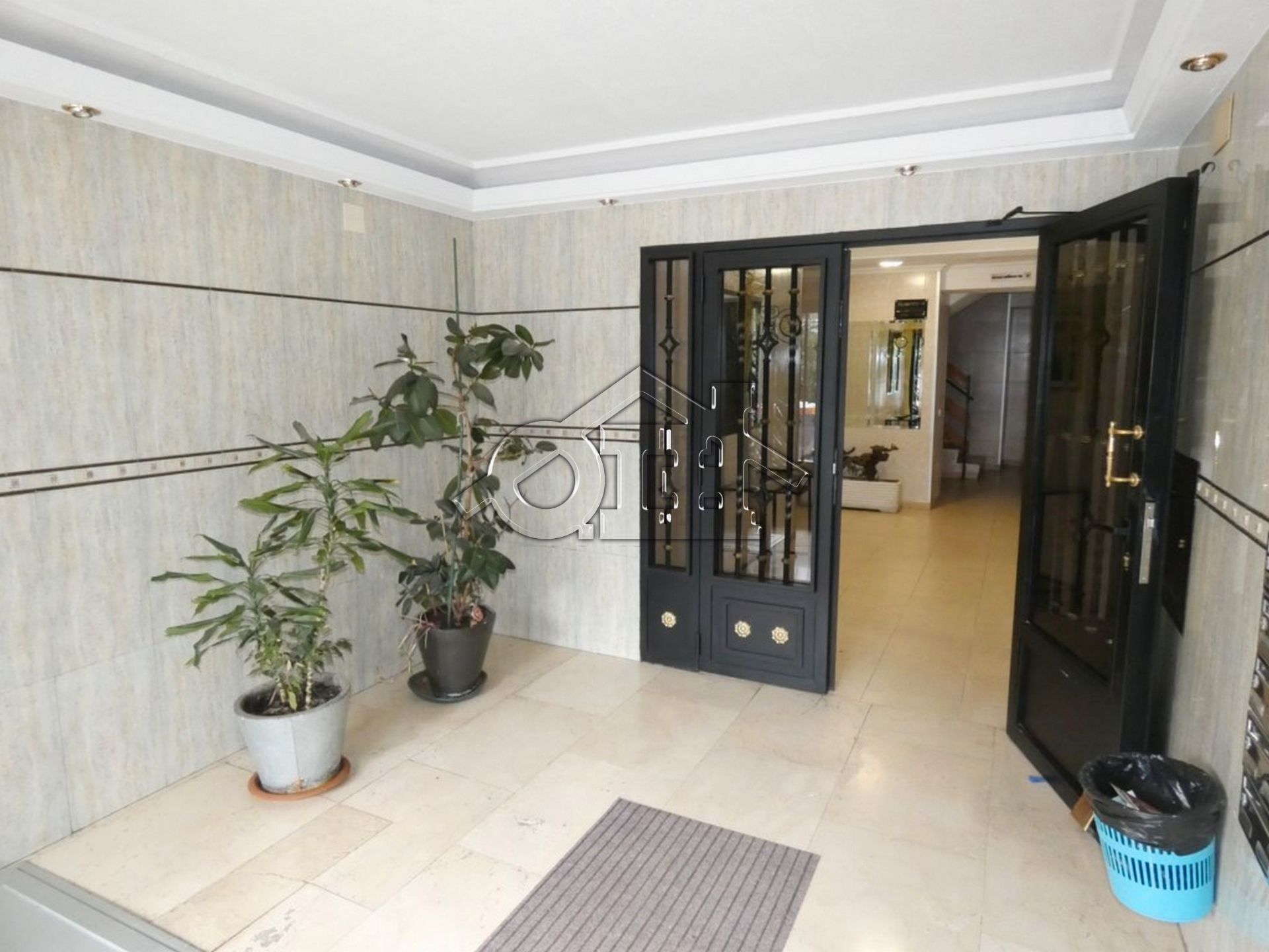 Flat for sale in Coslada  with Air Conditioner, Heating and Parquet flooring