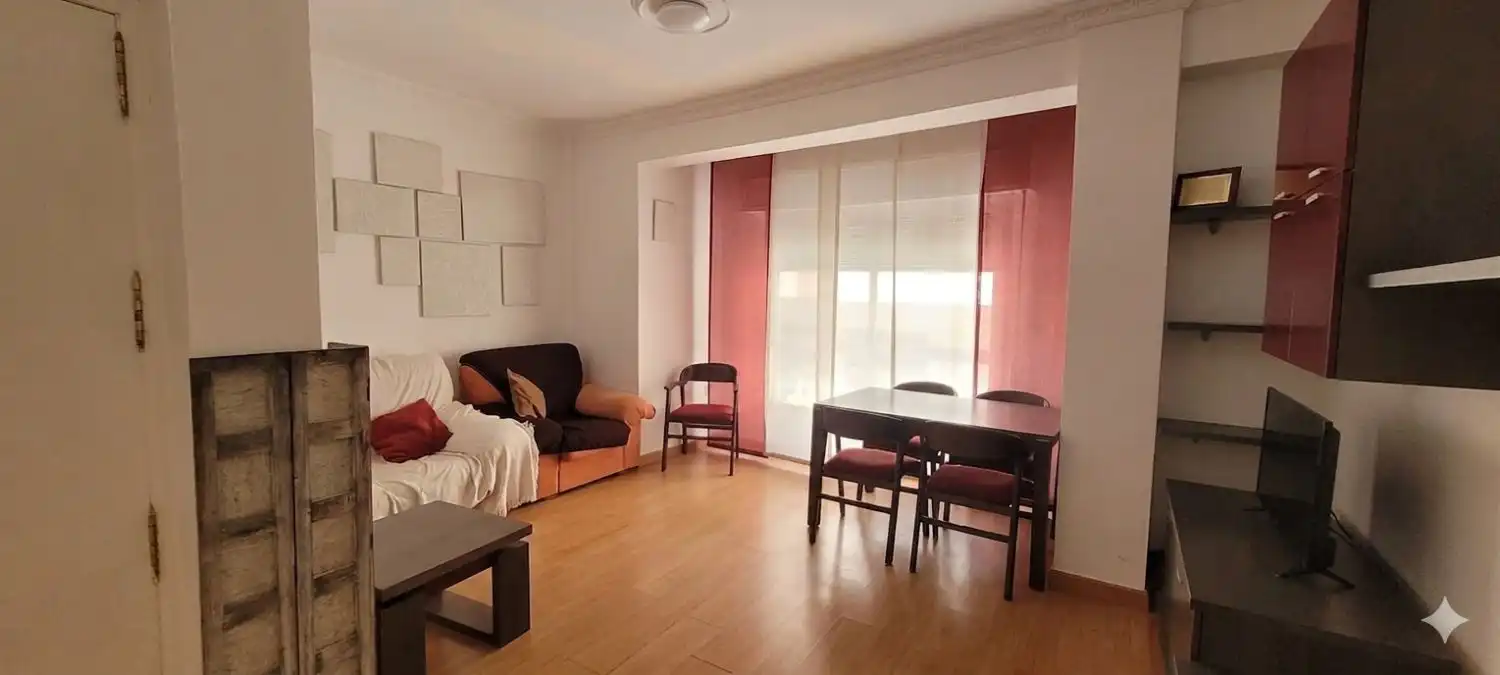 Sala de estar de Piso en venta en Albacete con Calefacción y Amueblado