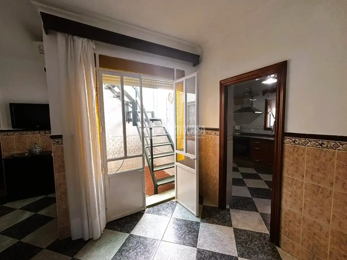 Casa adosada en venta en Pilas