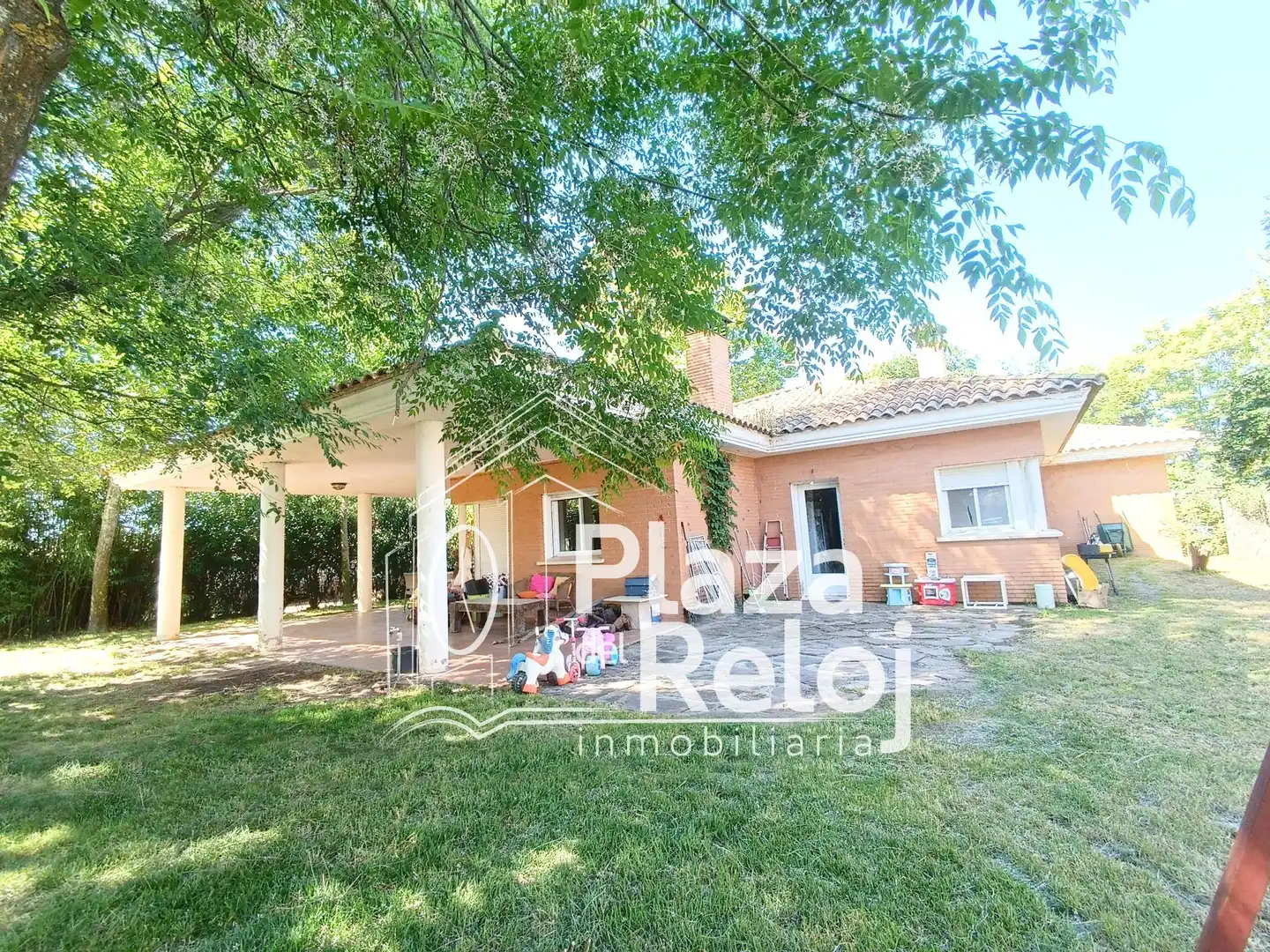 Jardín de Casa o chalet en venta en Cazalegas con Calefacción, Jardín privado y Piscina