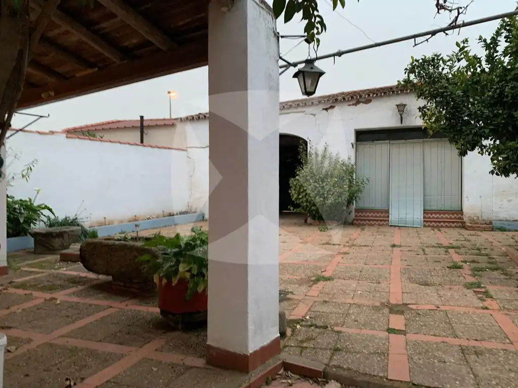 Casa o xalet en venda a Calle Hernán Cortés, Solana de los Barros