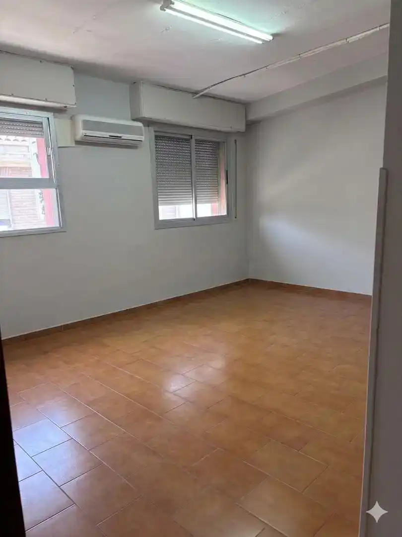 Dormitori de Pis en venda en  Jaén Capital amb Aire condicionat