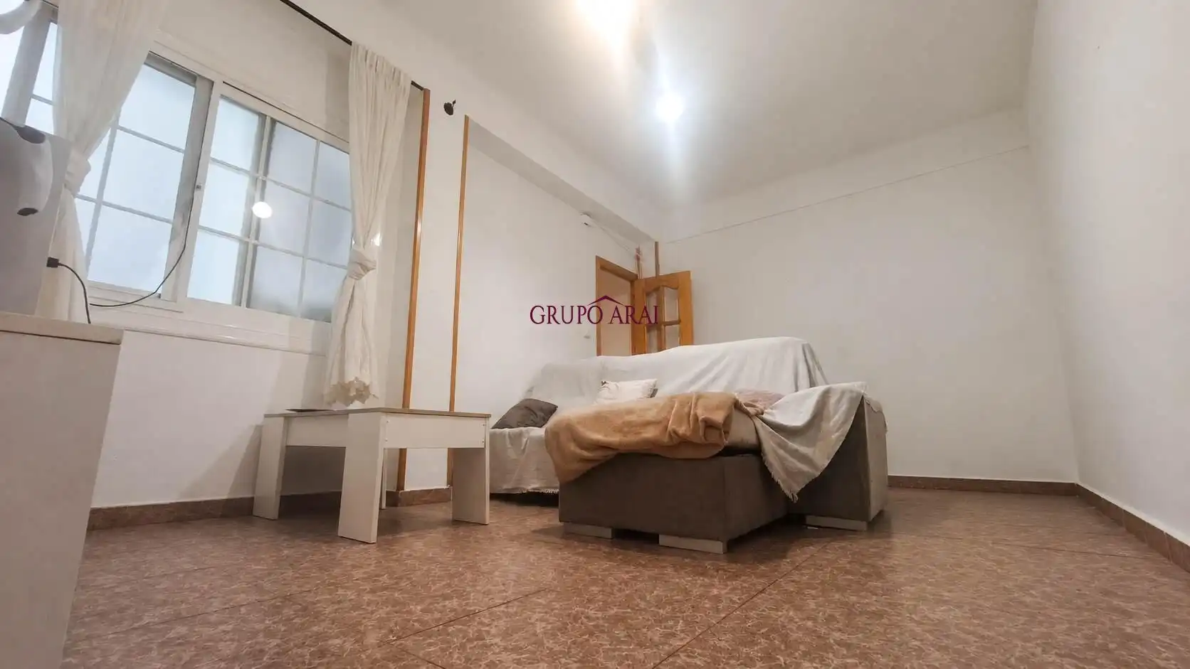 Appartamento con terrazza in vendita a Calle VALENCIA, imagen 2