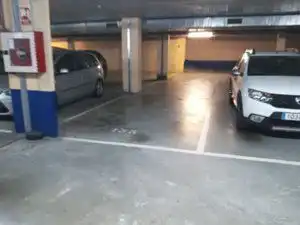 Garage zur Miete in Nornahi, Bidebieta
