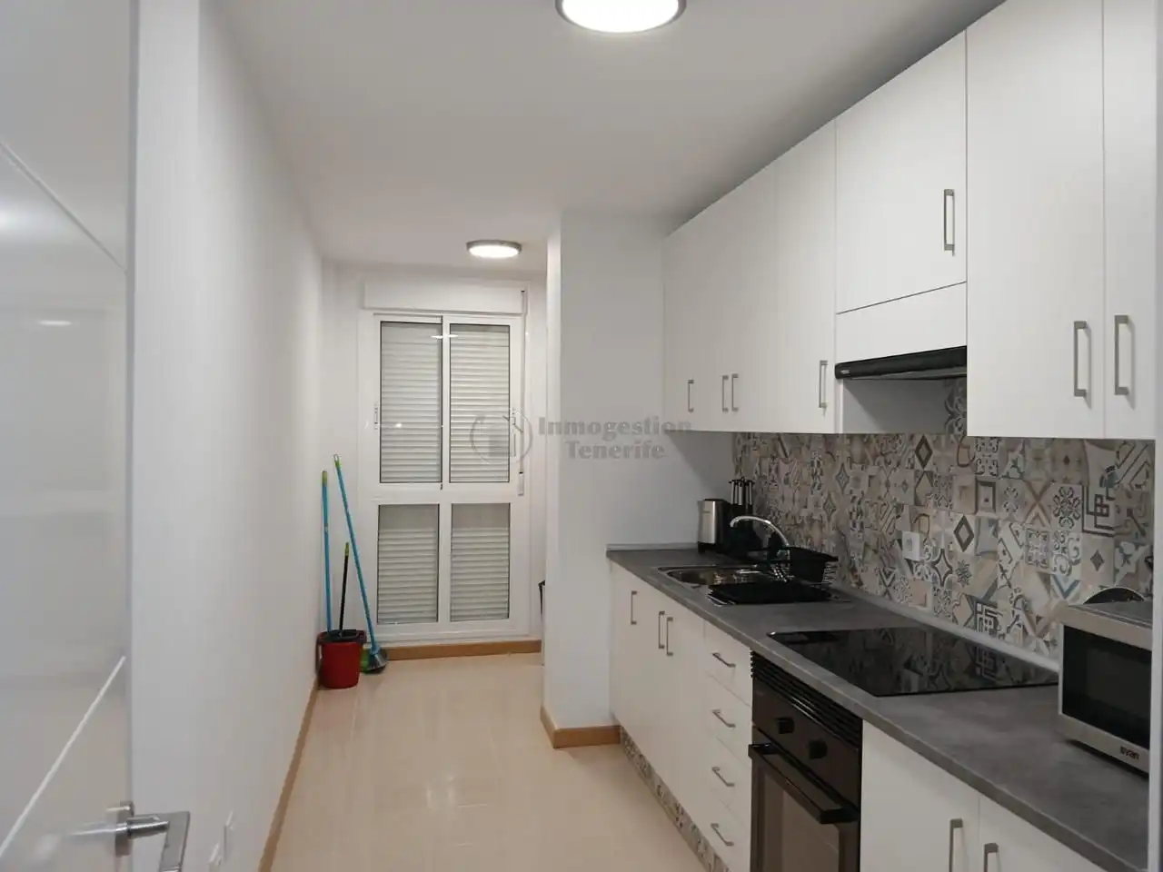 Cocina de Piso de alquiler en Arona con Amueblado, Balcón y Internet