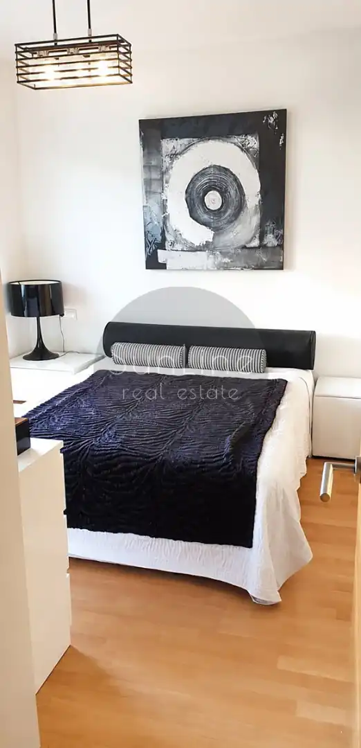Habitación de Piso de alquiler en Valencia con Aire acondicionado, Amueblado y Balcón