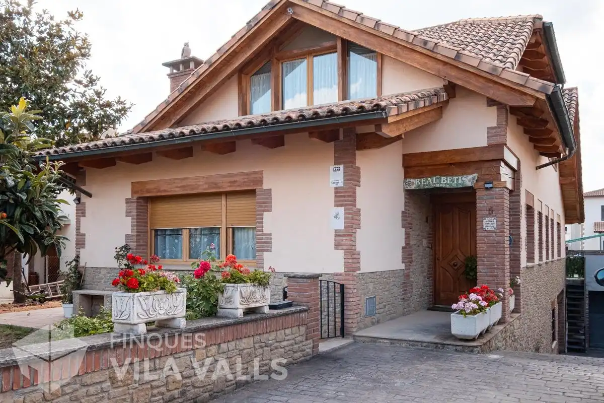 Vista exterior de Casa o xalet en venda en Castellterçol amb Calefacció, Jardí privat i Terrassa
