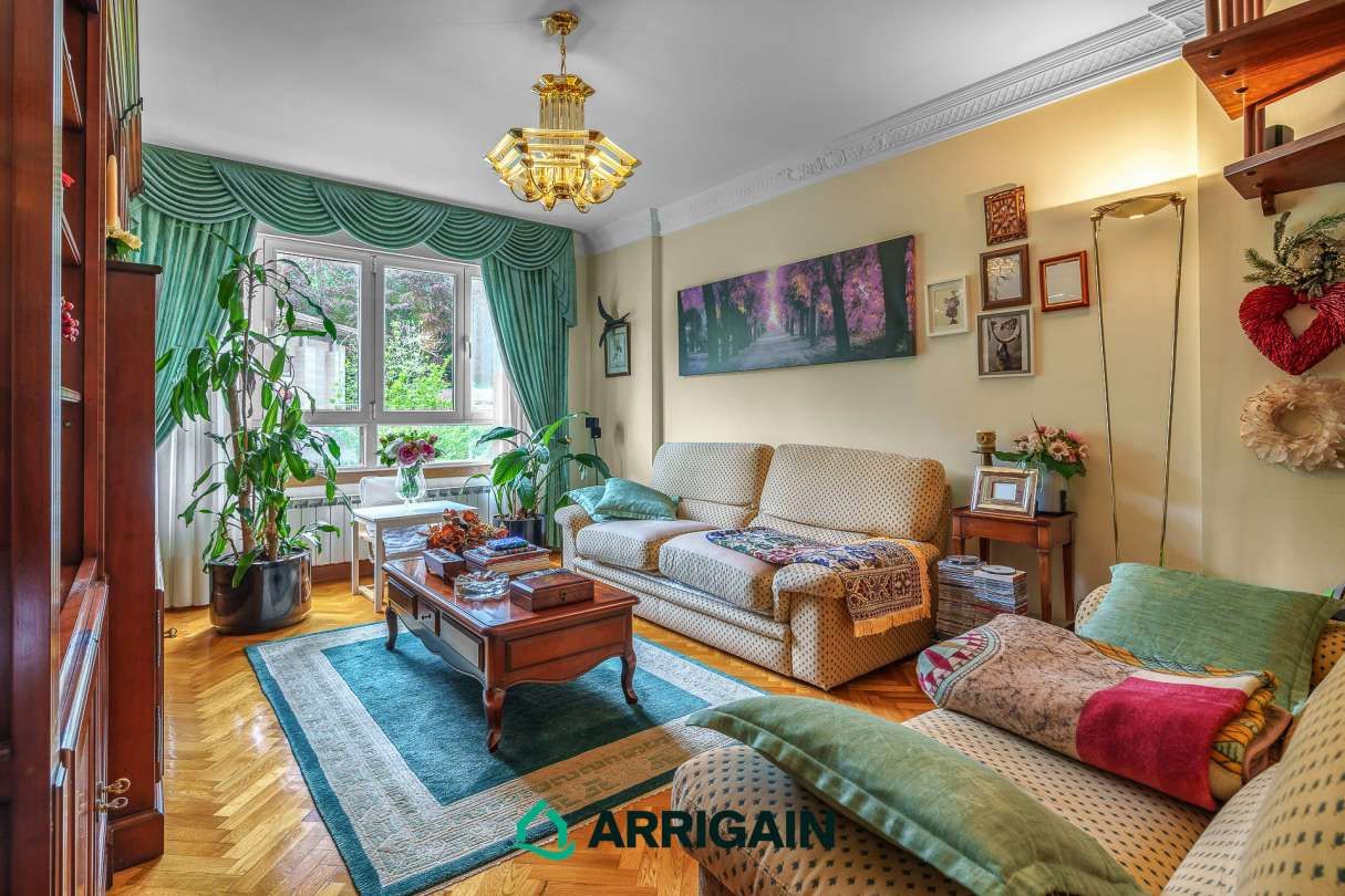 Living room of Flat for sale in Hernani  with Heating, Terrace and Balcony