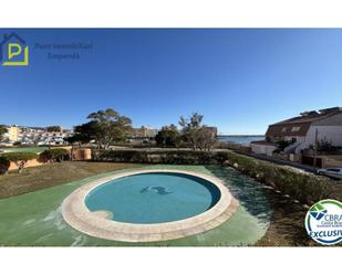 Piscina de Apartament en venda en Roses amb Aire condicionat, Piscina i Balcó