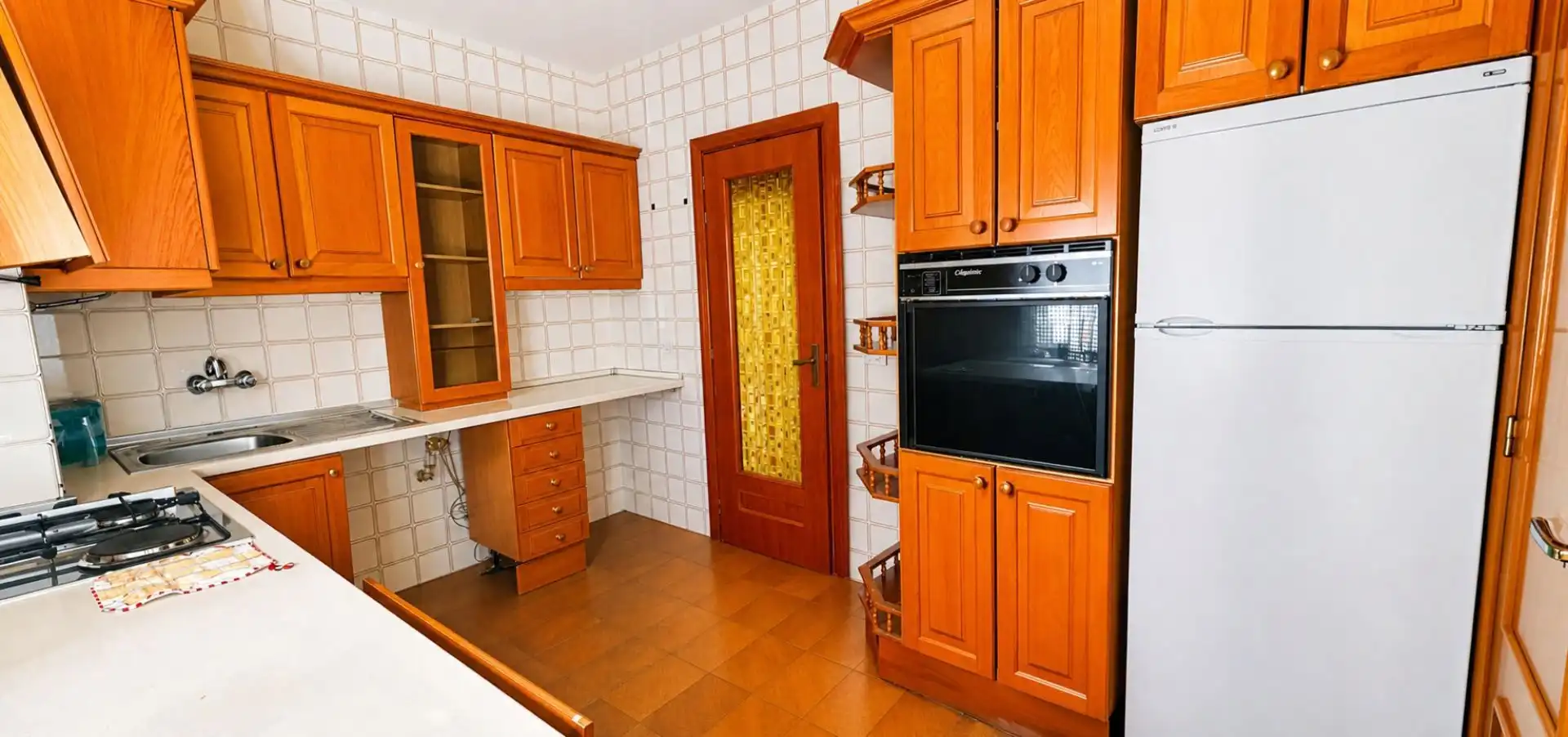 Kitchen of Flat for sale in Navalmoral de la Mata  with Terrace and Furnished