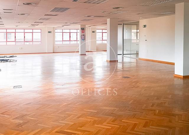 Oficina en Alquiler en Ciudad Universitaria