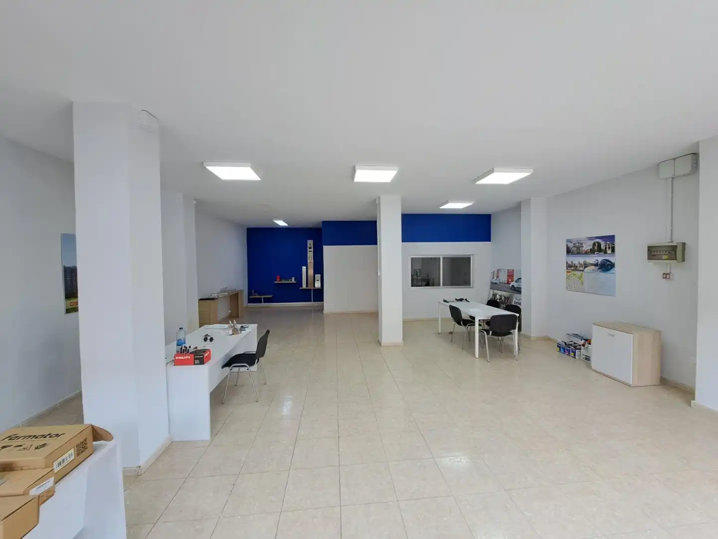 Business premises for sale in Avenida Maestra Josefina Fernández, imagen 4