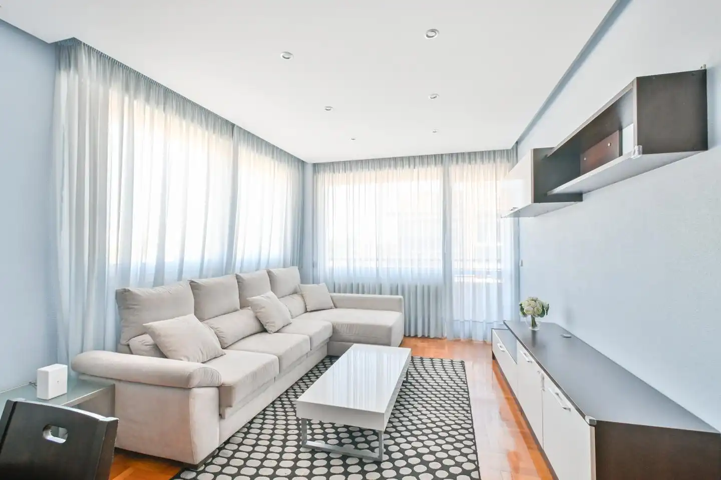 Sala de estar de Piso de alquiler en Barañáin / Barañain con Calefacción, Parquet y Trastero