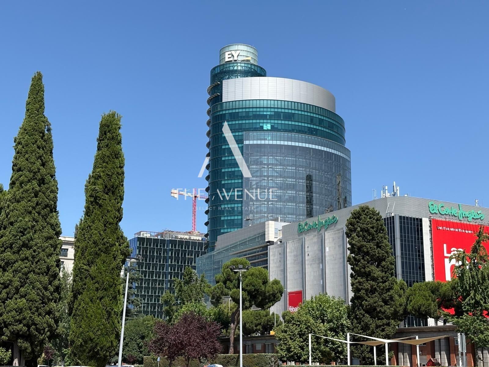 Vista exterior de Pis en venda en  Madrid Capital amb Calefacció i Jardí privat