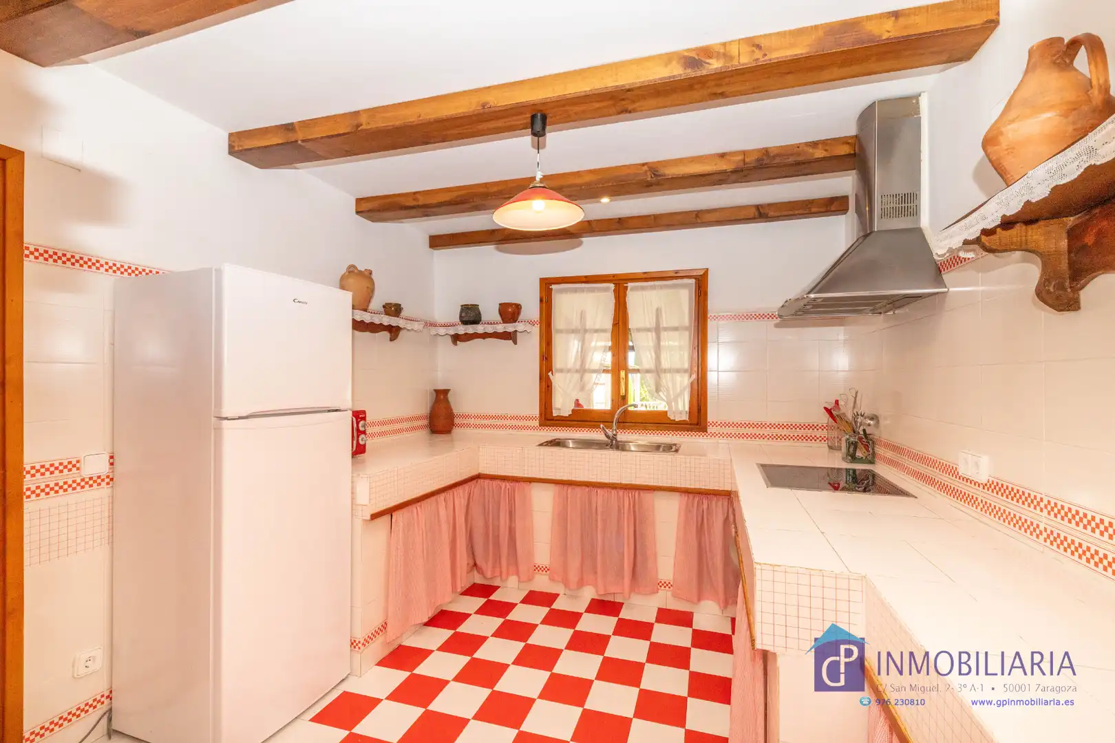 Cocina de Casa o chalet en venta en Quinto con Aire acondicionado, Calefacción y Jardín privado