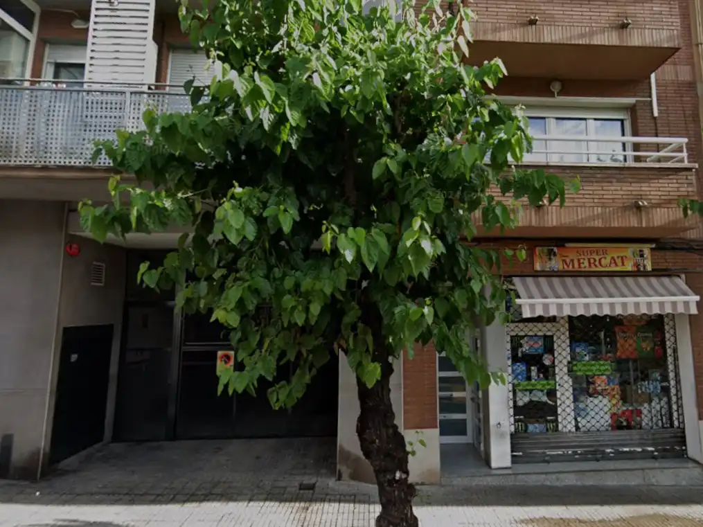 Exterior view of Garage for sale in Vallirana