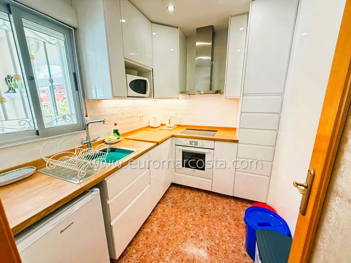 Bungalow con piscina en venta en Avenida Riegos de Levante, imagen 13