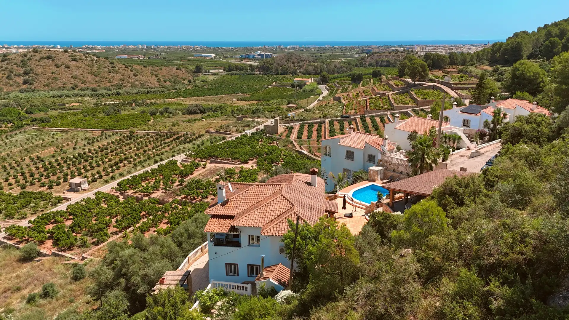 Casa rústica con terraza en venta en Oliva pueblo, imagen 3