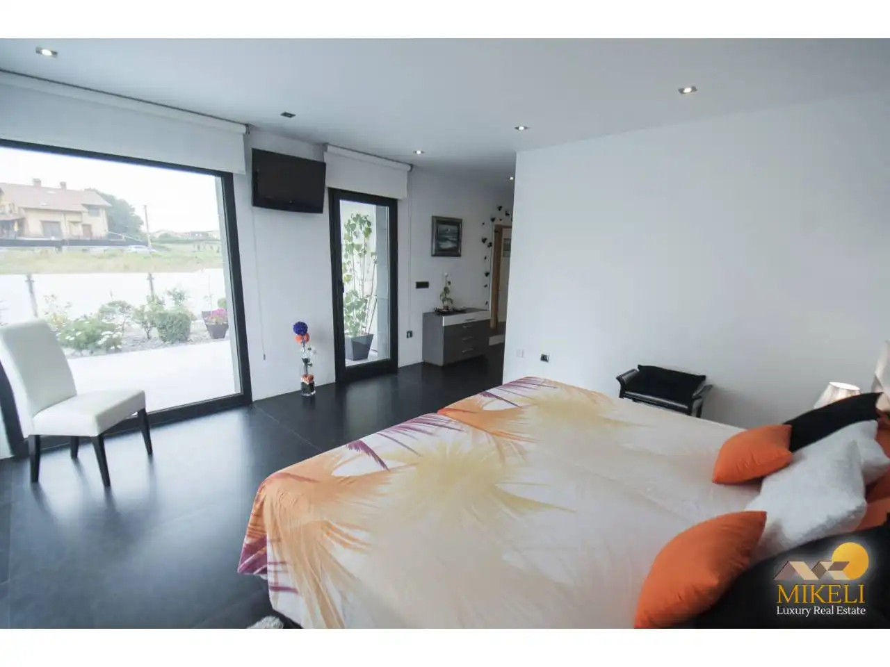Habitación de Casa o chalet en venta en Santa Cruz de Bezana con Calefacción, Jardín privado y Terraza