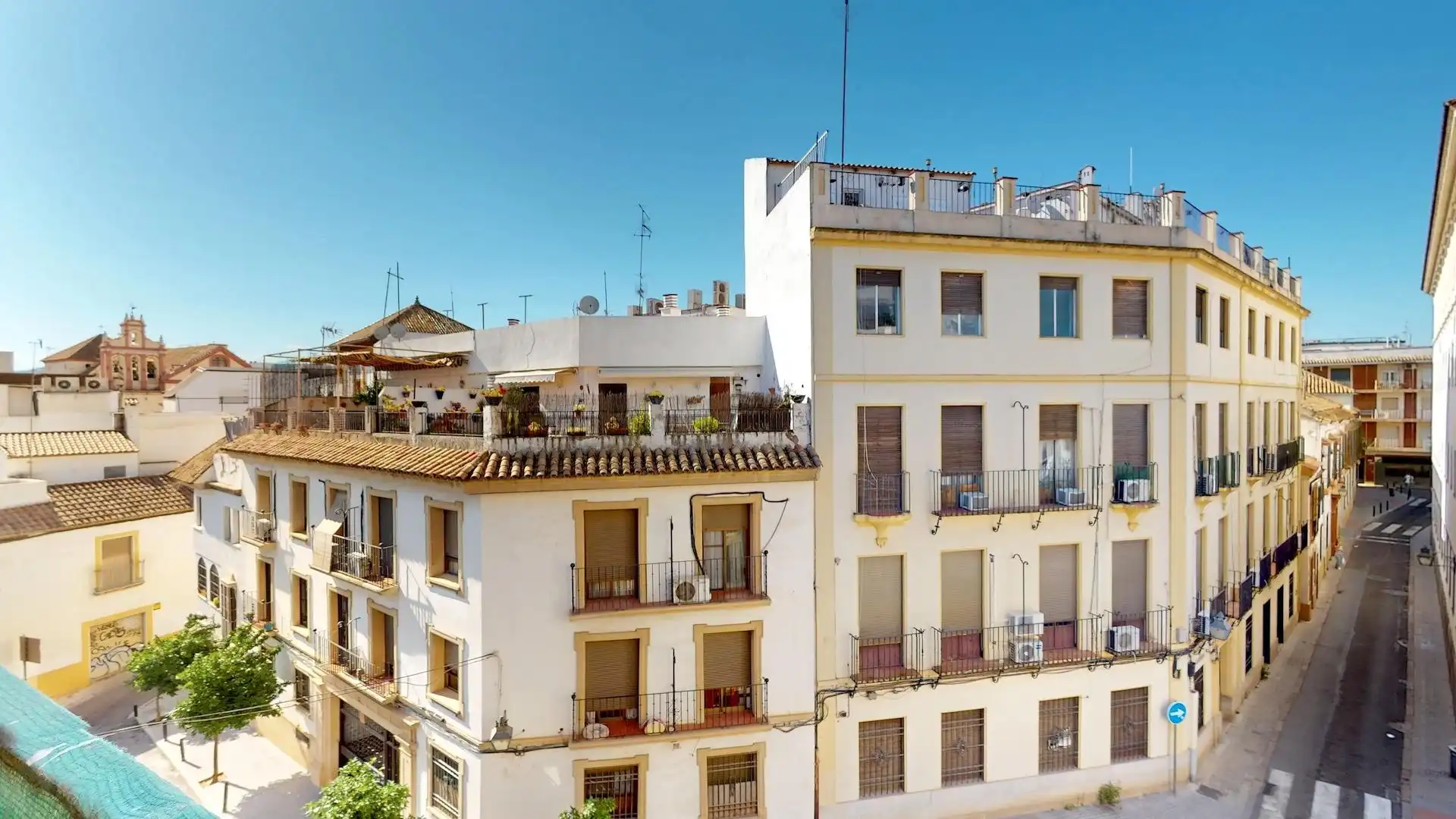 Vista exterior de Pis en venda en Córdoba amb Aire condicionat i Balcó