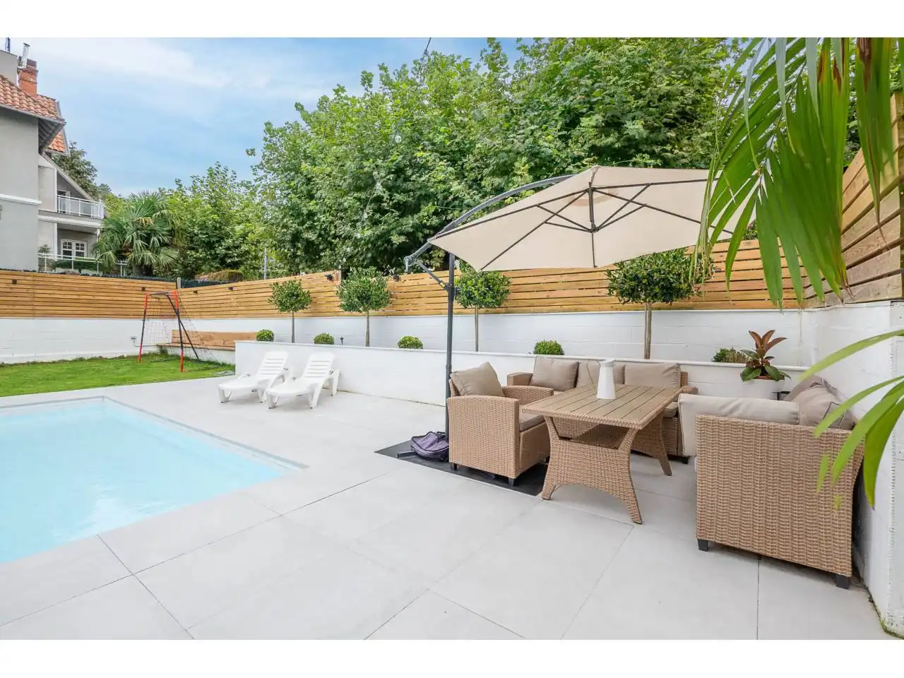 Terrassa de Casa o xalet en venda en Donostia - San Sebastián  amb Aire condicionat, Calefacció i Jardí privat