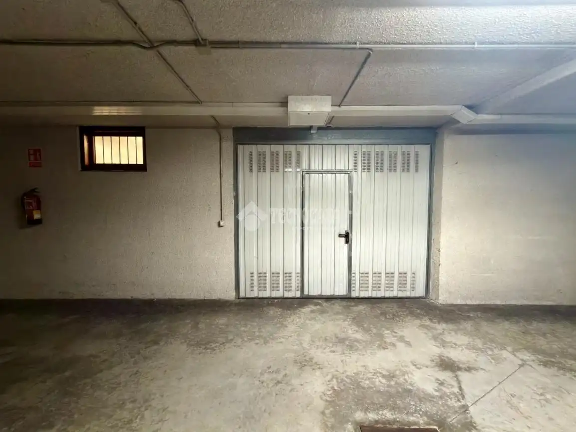 Parking of Detached homes for sale in Camargo