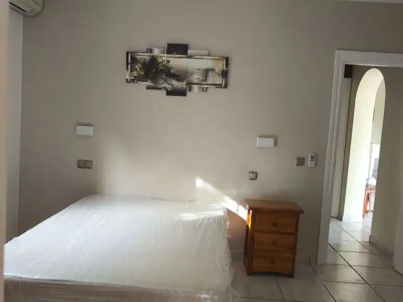 Houses for rent in Viñuela, Málaga