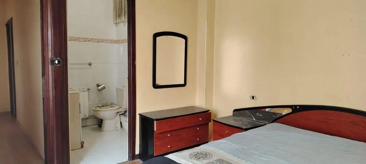 Schlafzimmer von Wohnung zum Verkauf in Vigo  mit Möbliert