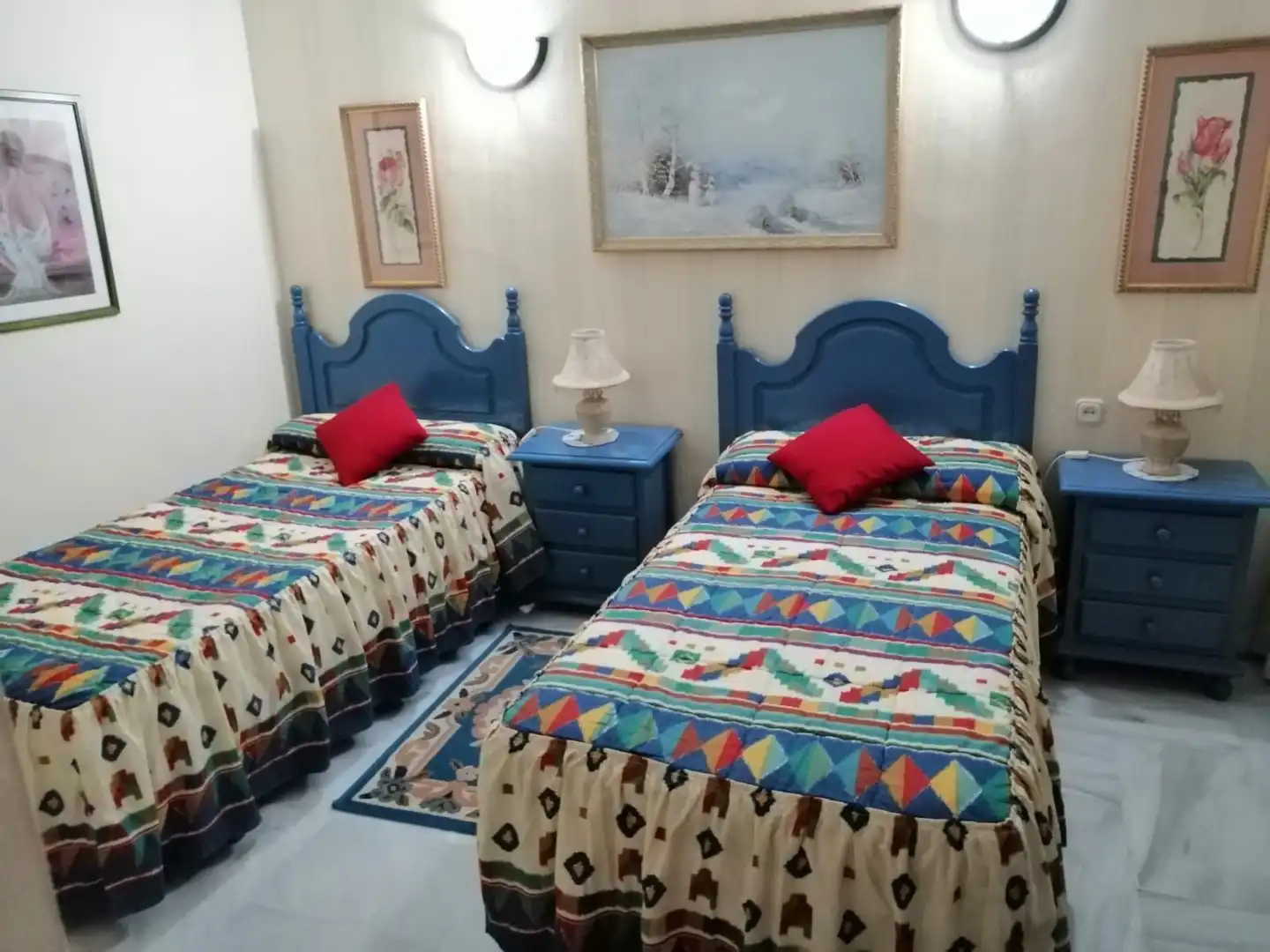 Habitación de Piso de alquiler en Benalmádena con Aire acondicionado y Amueblado