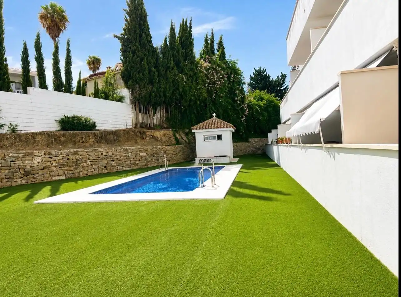 Bajo con piscina en venta en La Colina, imagen 22