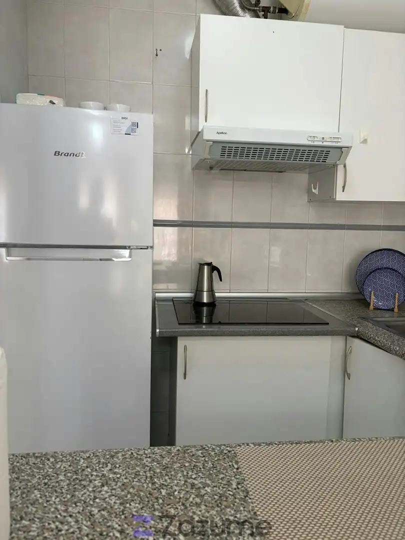 Küche von Wohnung zur Miete in Torrevieja mit Klimaanlage, Heizung und Möbliert