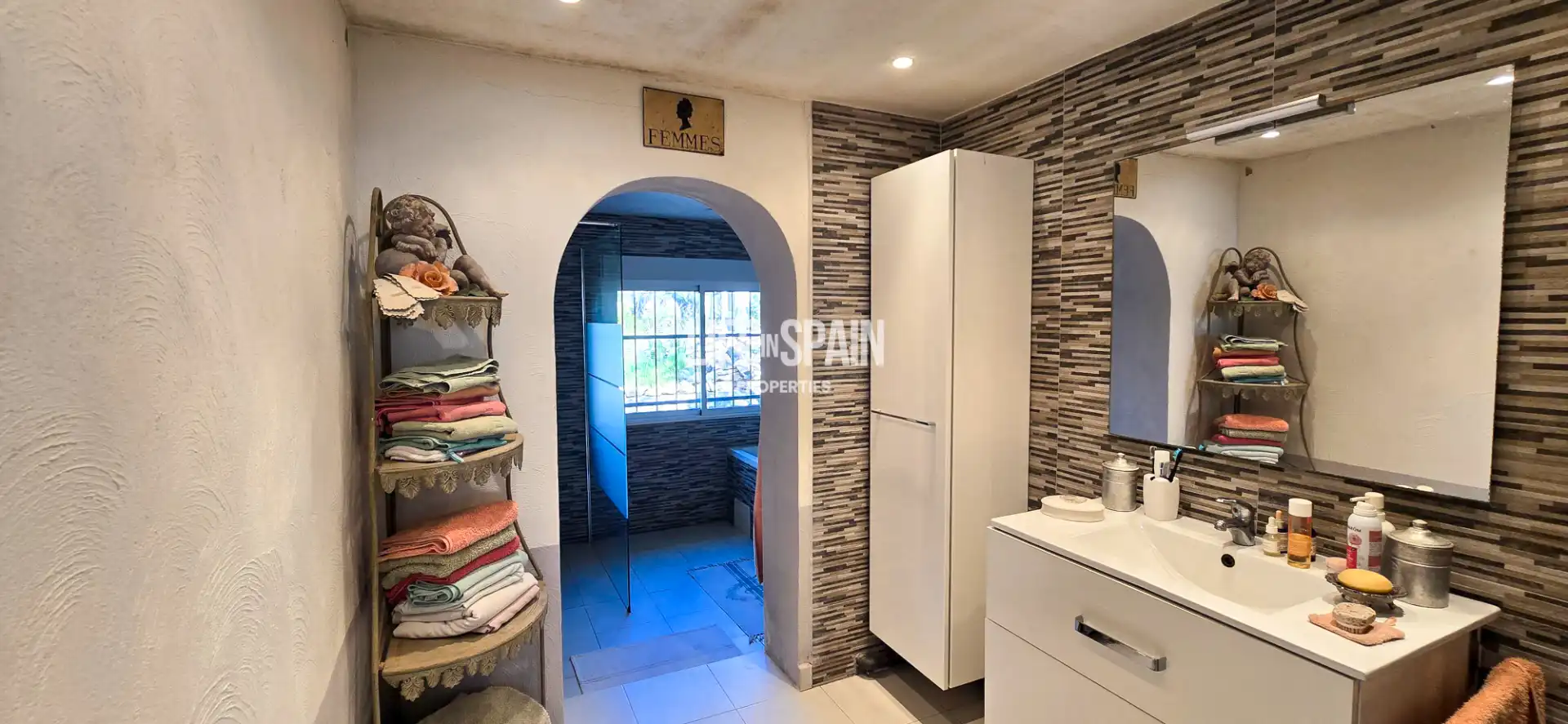 Country house with pool for sale in Camarles, imagen 27
