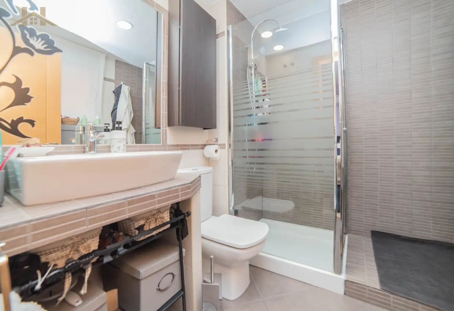 Baño de Piso en venta en Móstoles con Aire acondicionado, Calefacción y Terraza